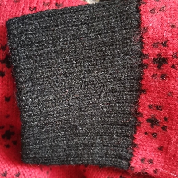 Susan Bristol Vintage Nordic Wool Cardigan Red, Black and Beige Womens Sweater - Picture 4 of 8